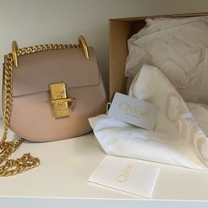 Chloe Small Drew Biscotti Beige